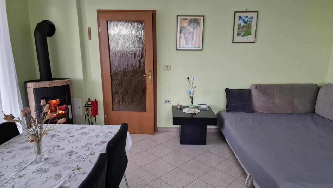 Apartma Panorama マレズィーシュ エクステリア 写真